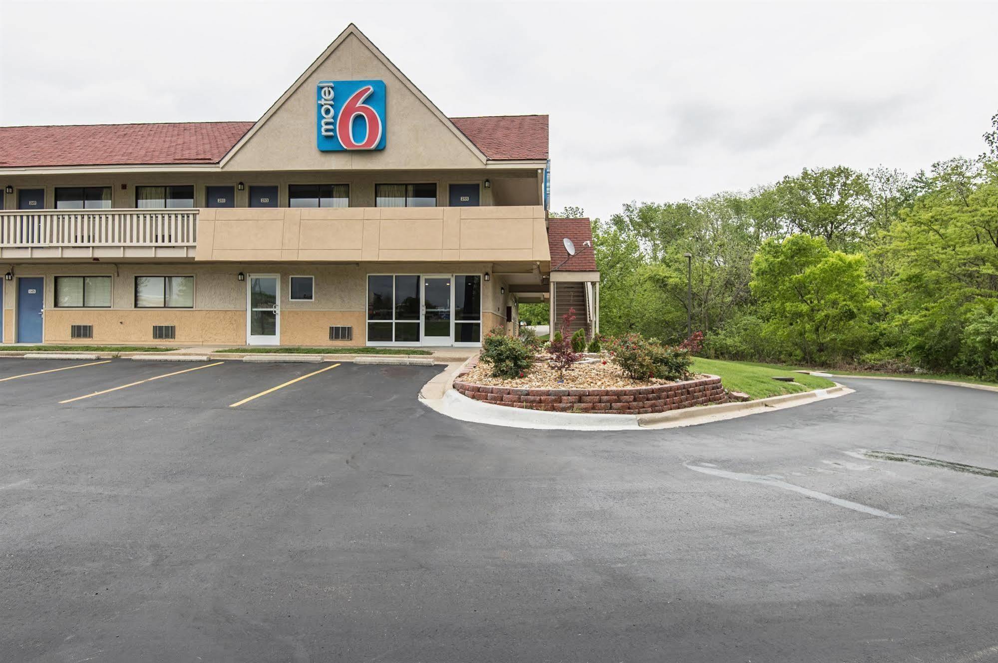 Motel 6-Overland Park, Ks Dış mekan fotoğraf
