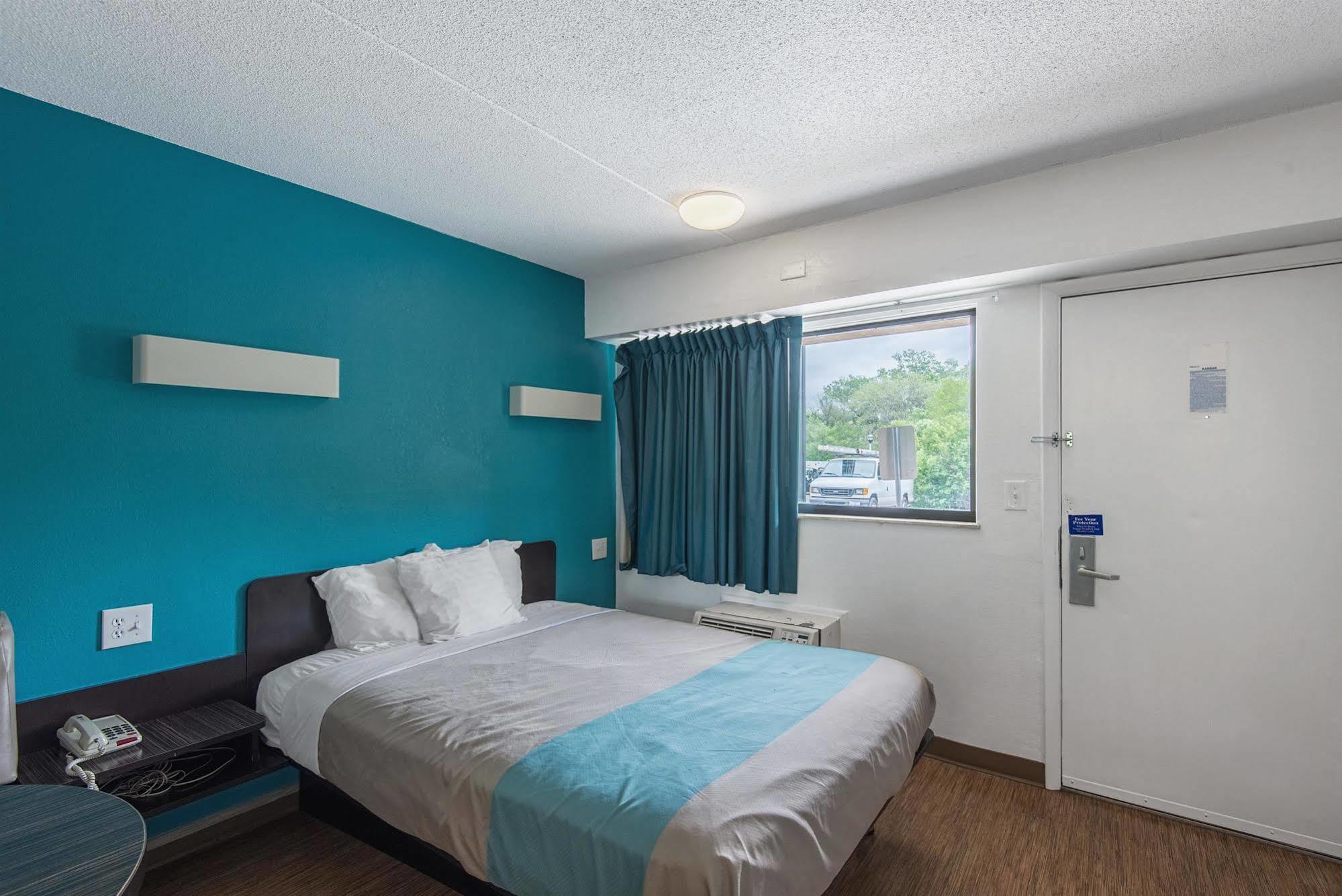 Motel 6-Overland Park, Ks Dış mekan fotoğraf